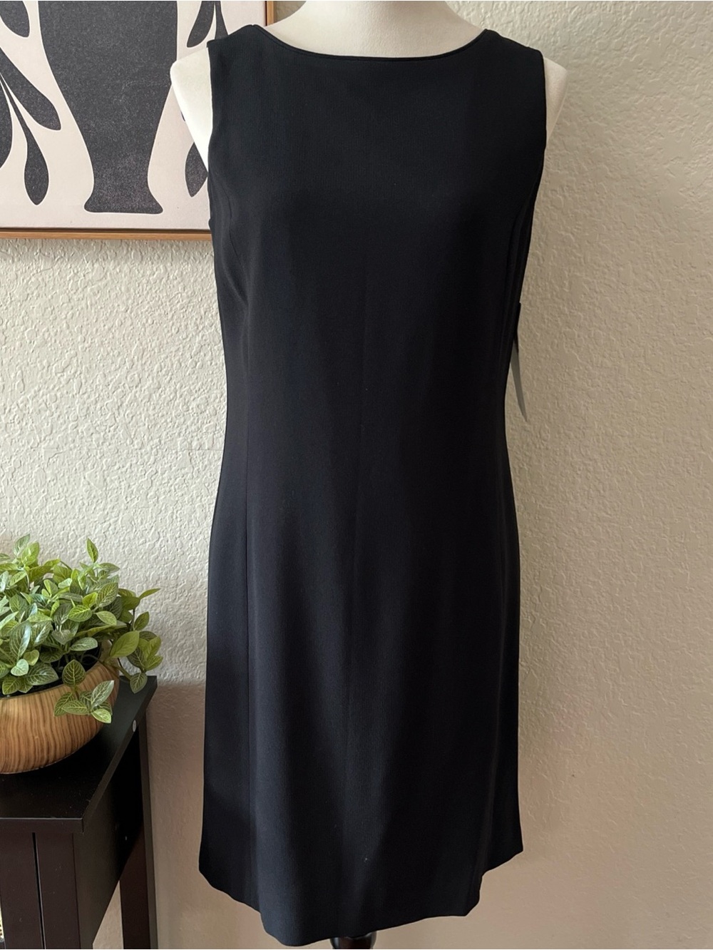 Nygard Collection Petites Black Sleeveless Shift Dress Size 8 Lined Career